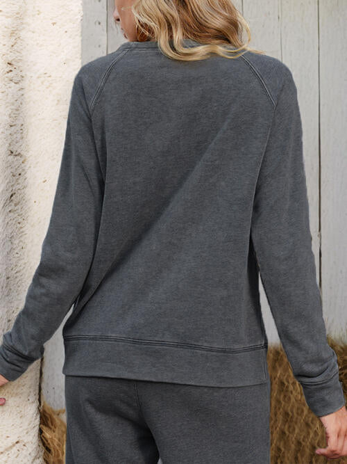 Round Neck Long Sleeve Sweatshirt