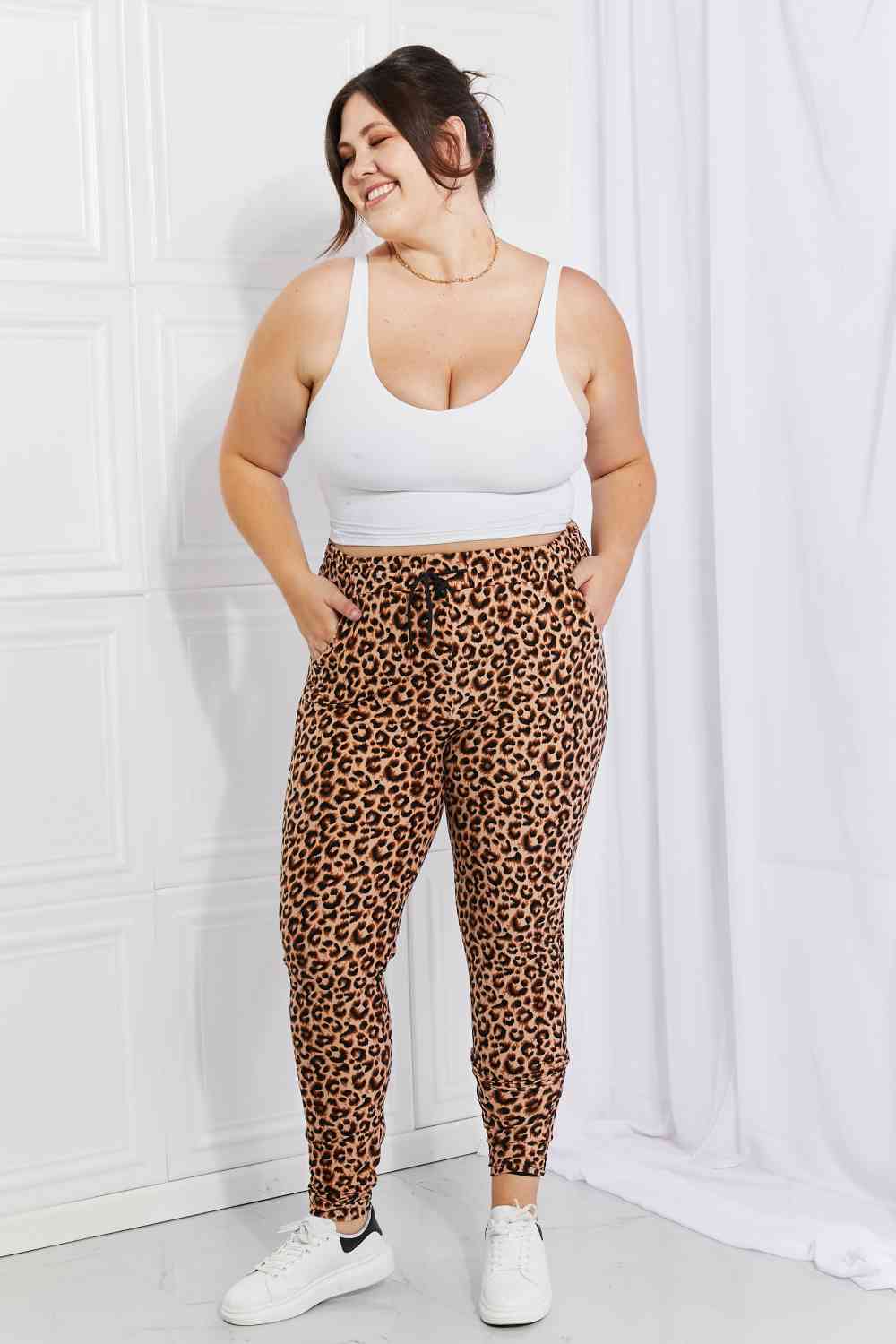 Leggings Depot Full Size Spotted Downtown Leopard Print Joggers