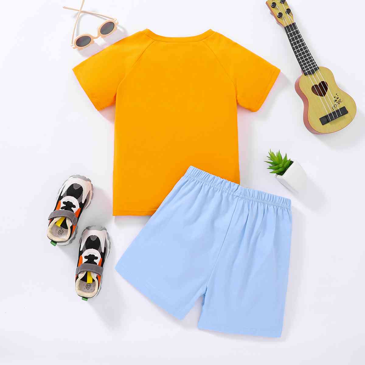 Kids Graphic Raglan Sleeve Tee and Shorts Set