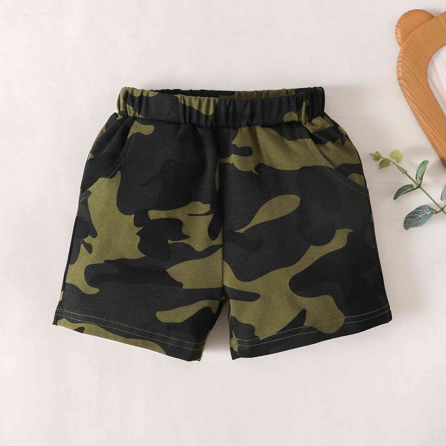 MAMA'S BOY Graphic T-Shirt and Camouflage Shorts Set